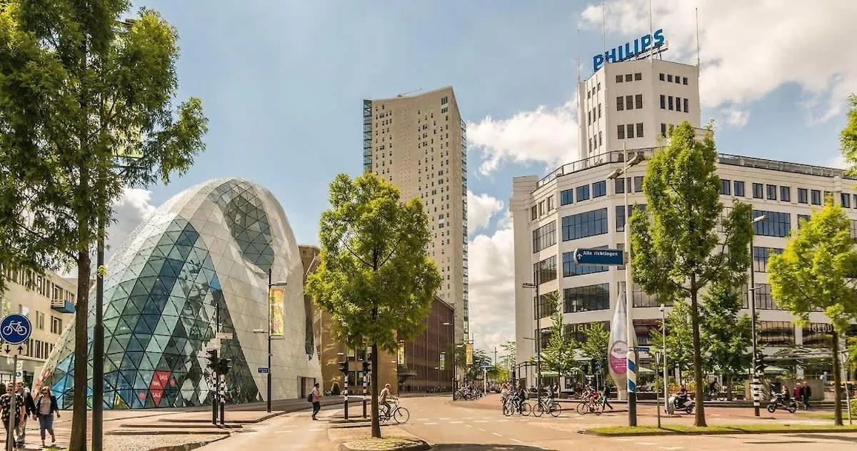 Upscale 90M2 Two Bedroom Apartment - Ks8B Eindhoven 0*,  Pays-Bas